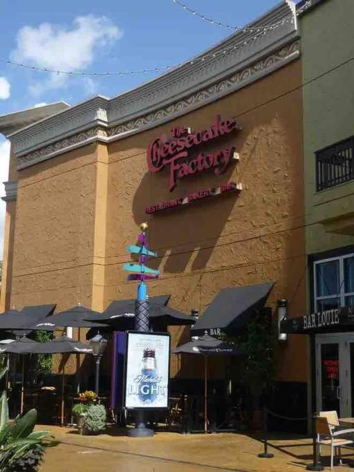 The Little Paris Suite Tampa Esterno foto